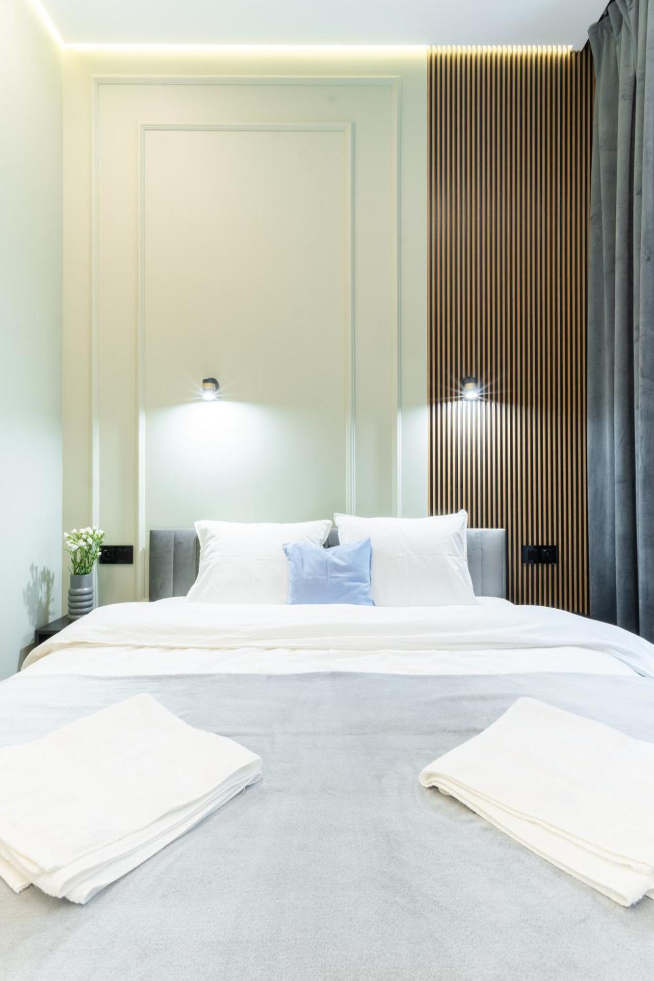 Charm & Comfort Renovated Gem In Old Town Sarego Apt B Krakow Exterior photo